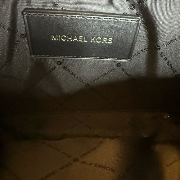 Michael Kors Cherry Double Zip Crossbody Bag - Picture 3 of 7